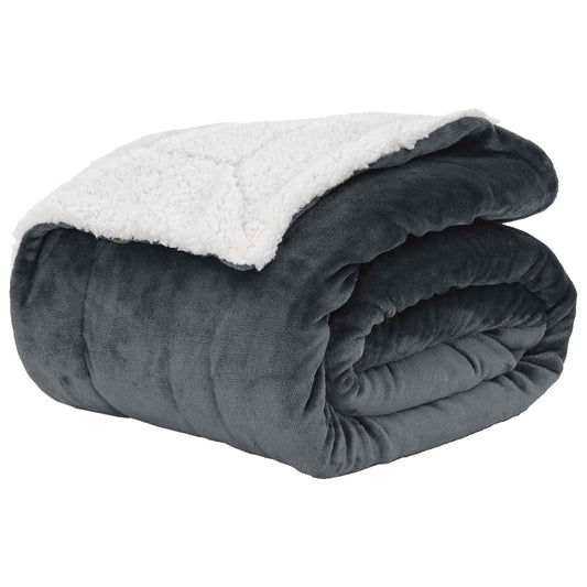 vidaXL Throw Blanket Dark Grey 150 x 200 cm Fleece