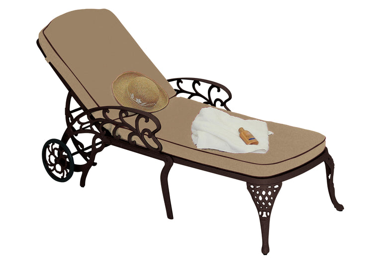 SUN LOUNGERS