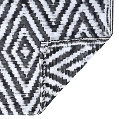 vidaXL Outdoor Carpet ARAKIL White and Black 160x230 cm PP