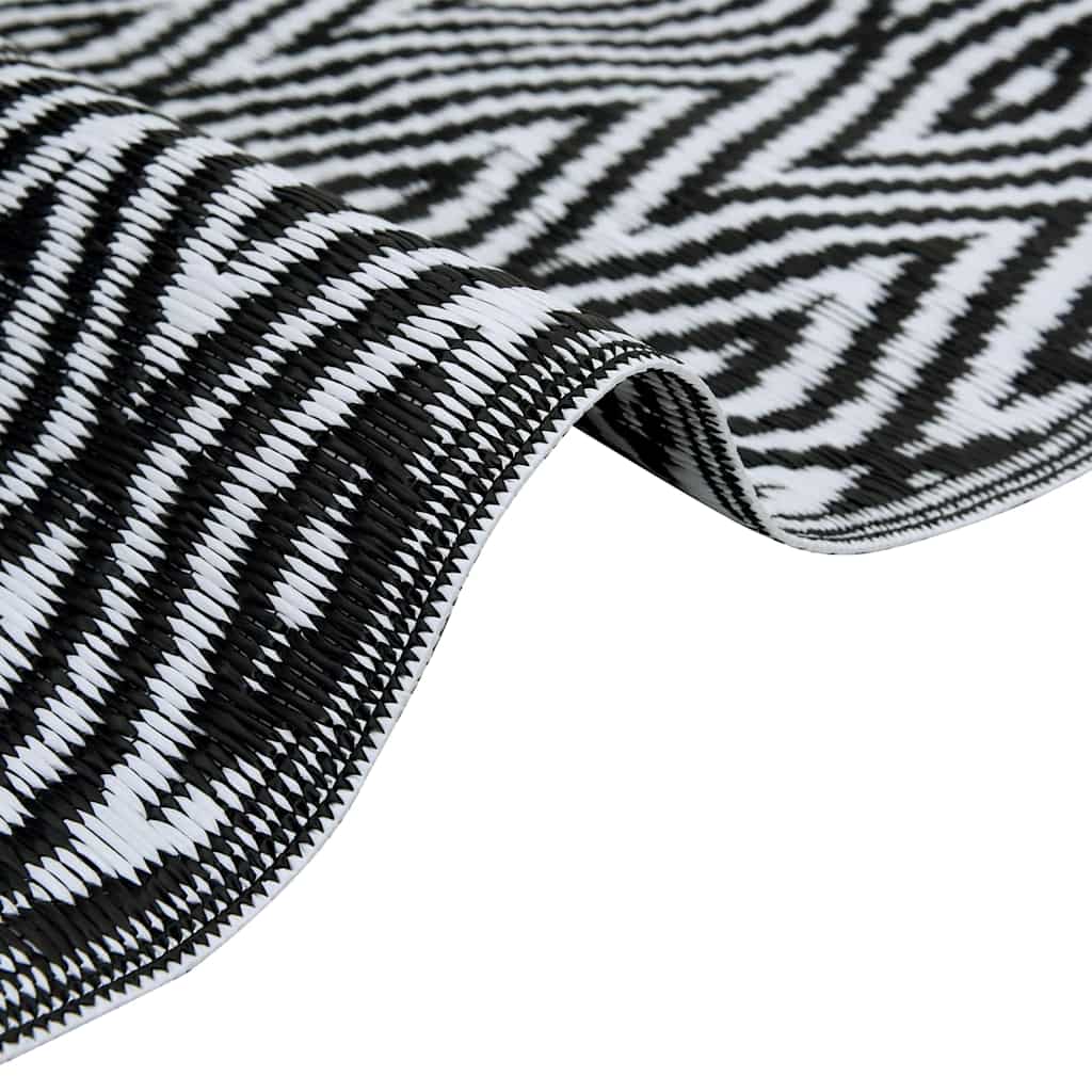 vidaXL Outdoor Carpet ARAKIL White and Black 190x290 cm PP