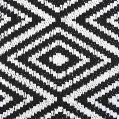 310431 vidaXL Outdoor Carpet ARAKIL White and Black 190x290 cm PP