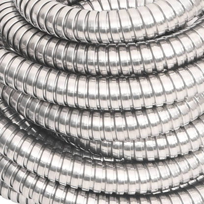 vidaXL Garden Hose with Spray Nozzle Silver 0,6" 30 m Stainless Steel