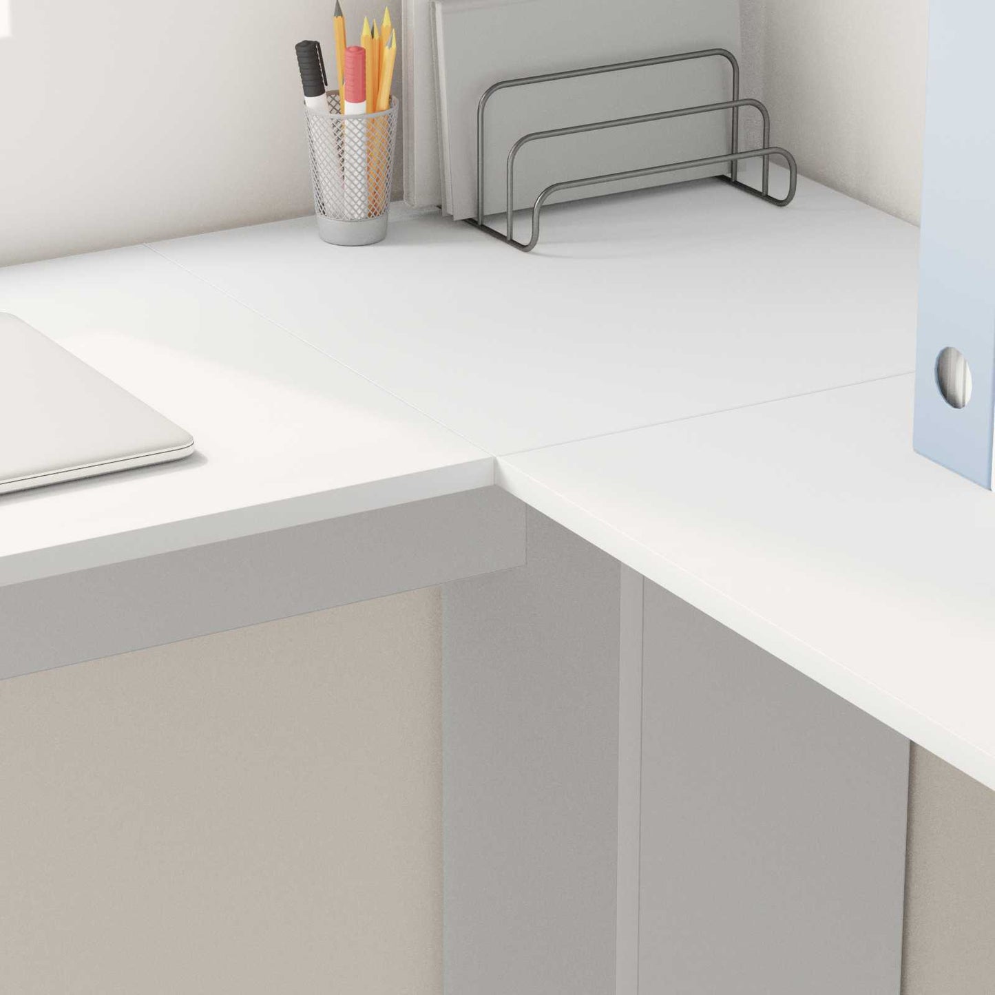 vidaXL Corner Desk White 140 x 113.5 x 75 cm Engineered Wood