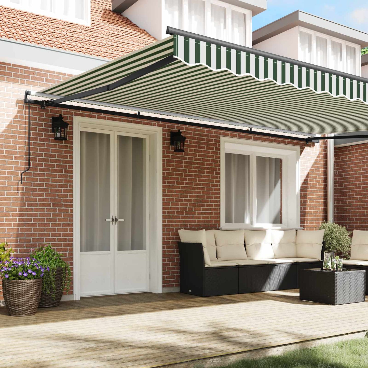 vidaXL Retractable Awning Green and White 500 x 300 cm
