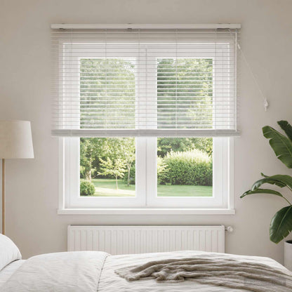 vidaXL Venetian Blind White 135 x 160 cm 35 mm Solid Paulownia Wood