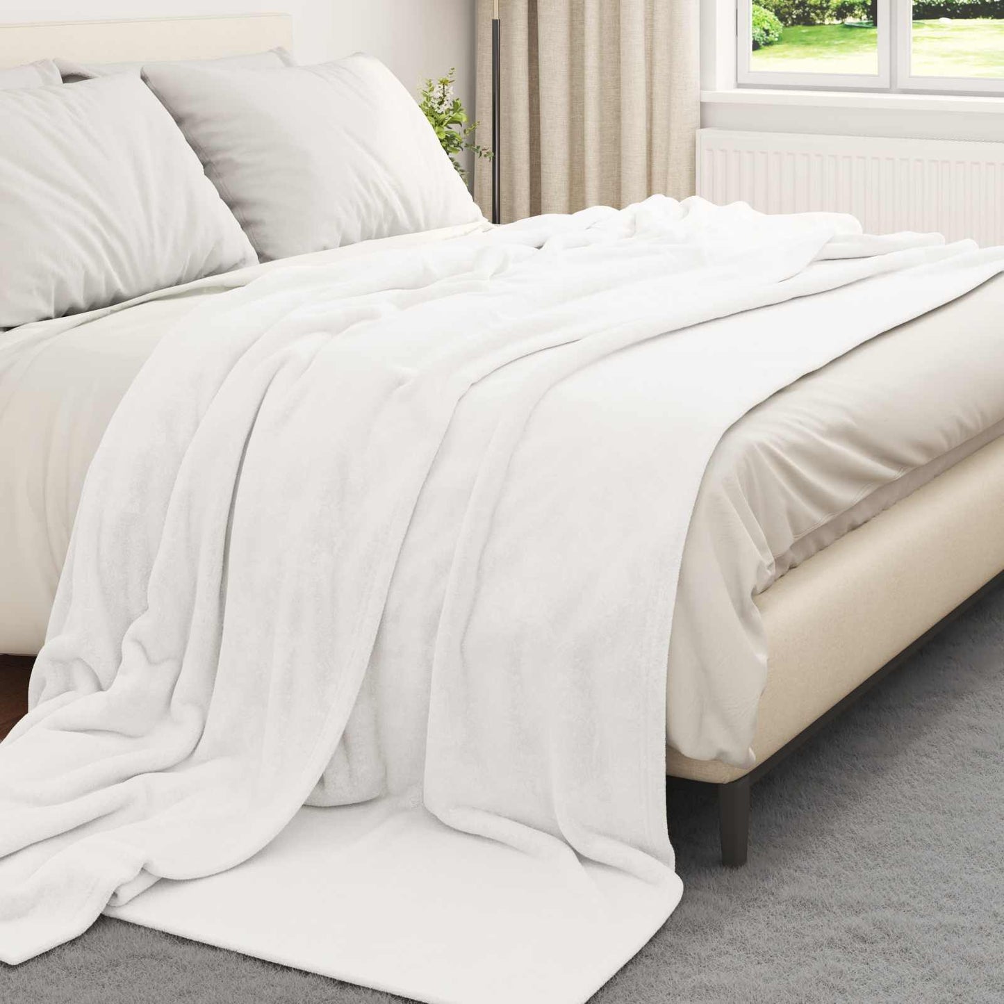 vidaXL Throw Blanket White 240 x 270 cm Fleece