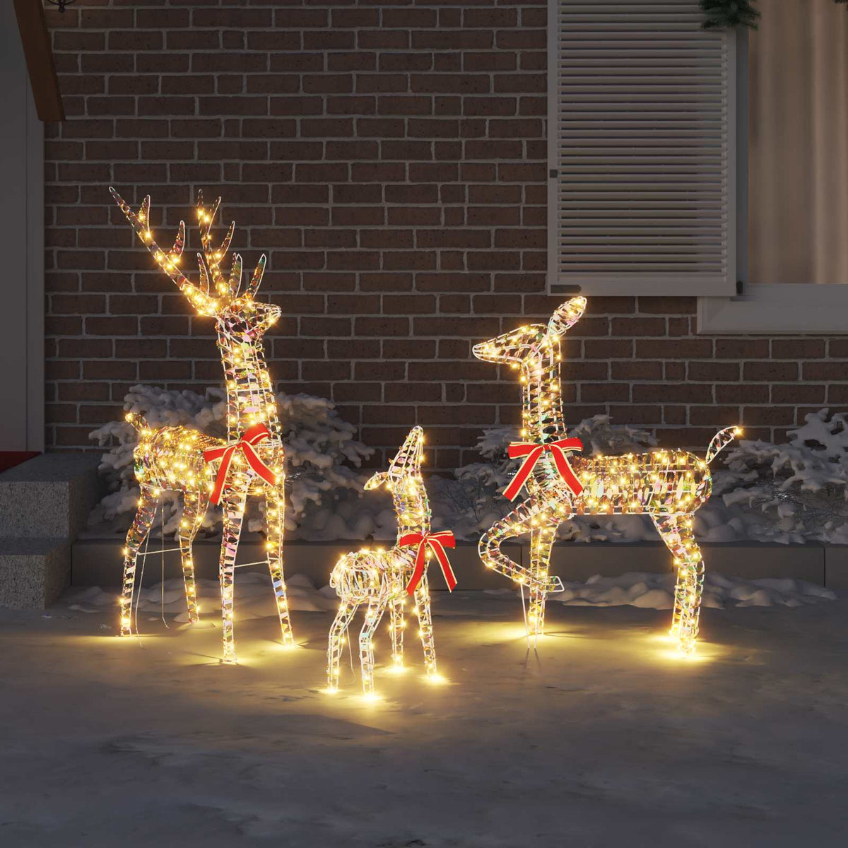 vidaXL Reindeer Family 3 pcs 300 LEDs Warm white 67 x 26 x 127 cm PET