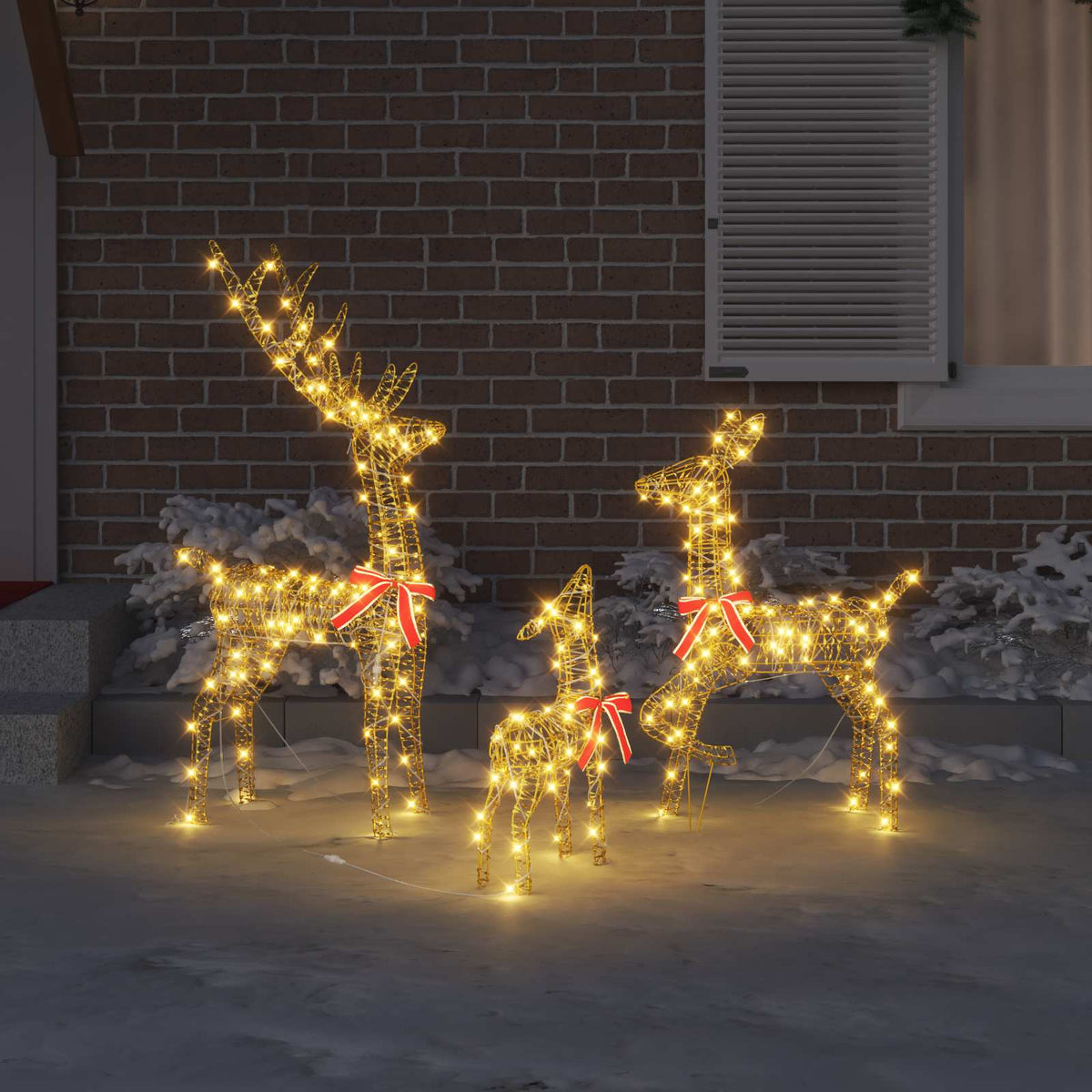 vidaXL Reindeer Family 3 pcs 300 LEDs Warm white 67 x 26 x 127 cm PET