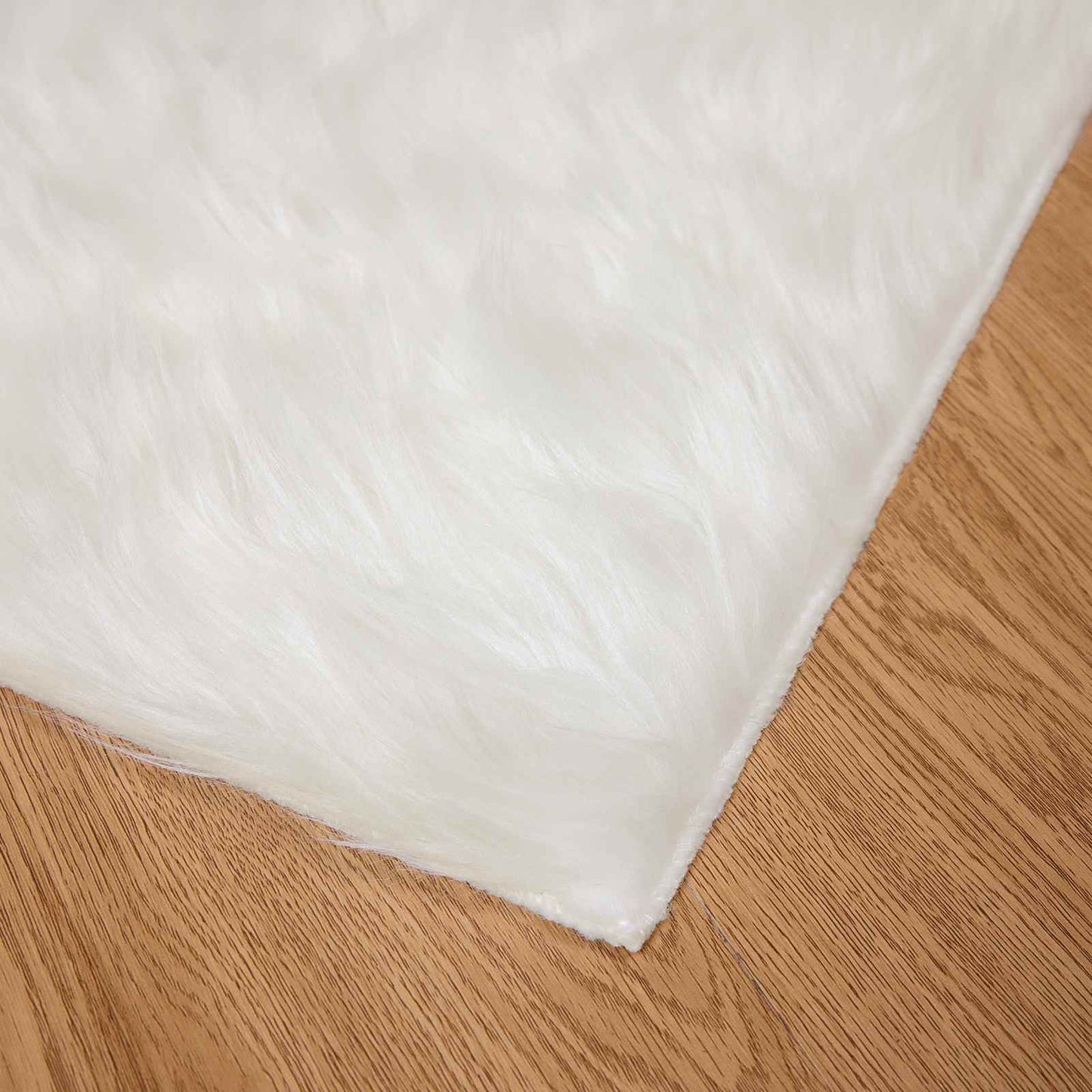 vidaXL Faux Sheepskin Rug TAFALLA White 200 x 200 cm Polyester
