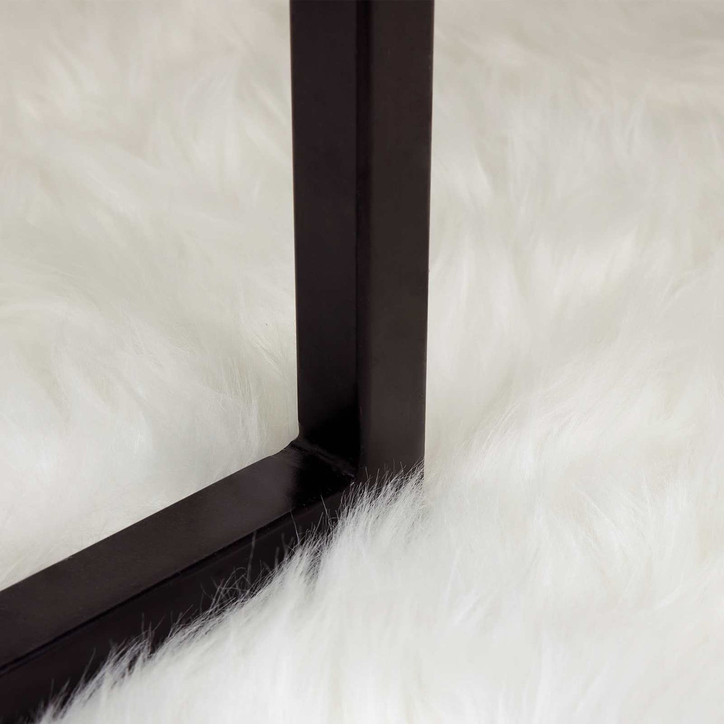 vidaXL Faux Sheepskin Rug TAFALLA White Ø 100 cm Polyester