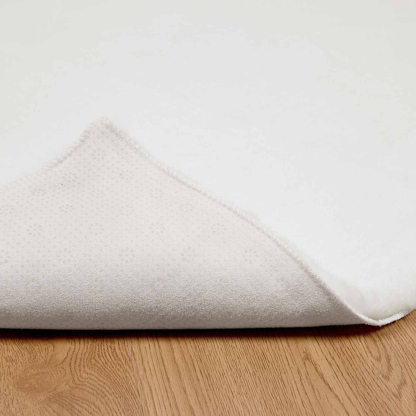 vidaXL Anti-Slip Faux Rabbit Fur Rug OLITE White 80 x 150 cm Polyester