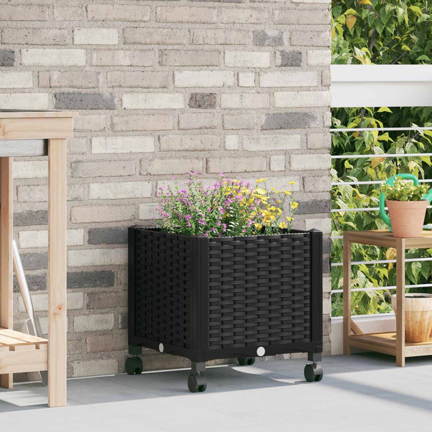 vidaXL Garden Planter with Wheels Black 40 x 40 x 44 cm PP