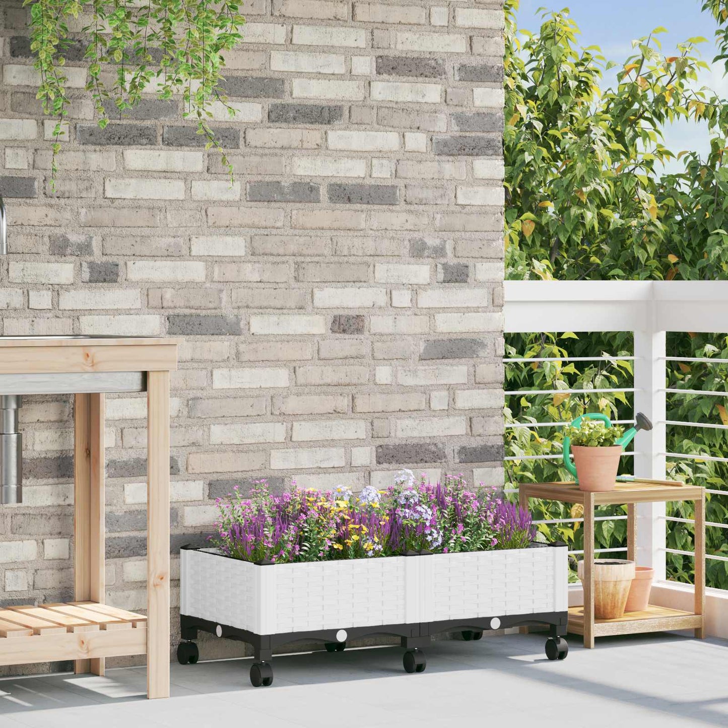 vidaXL Garden Planter with Wheels White 80 x 40 x 33 cm PP