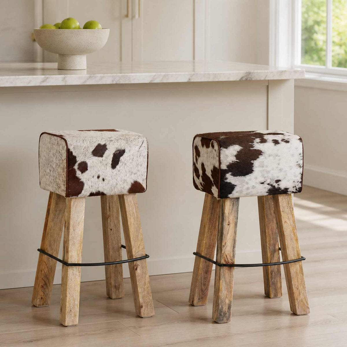 vidaXL Bar Stool 2 pcs Brown and White 44 x 33 x 74 cm Real Leather