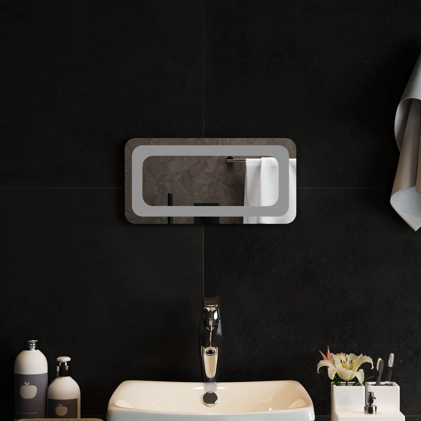 vidaXL LED Bathroom Mirror Transparent 40 x 20 cm Tempered Glass