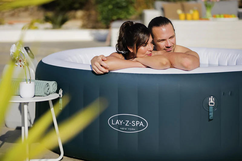 Lay-Z-Spa New York AirJet™
