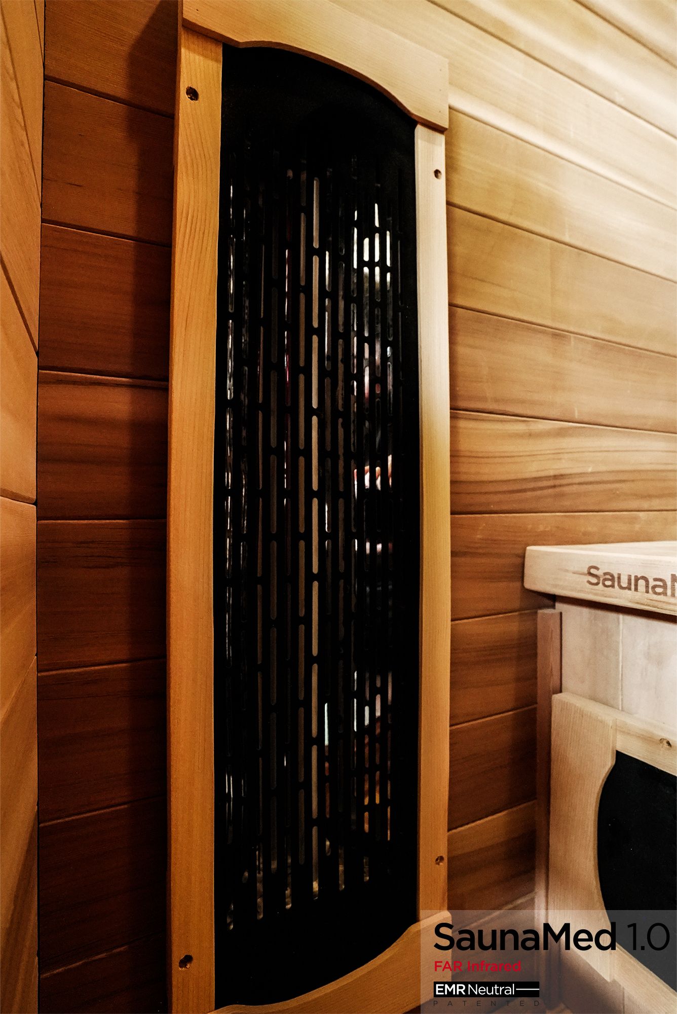 SaunaMed 1 Person Luxury Cedar FAR Infrared Domestic Indoor Sauna - EMR Neutral - 13A Plug & Play