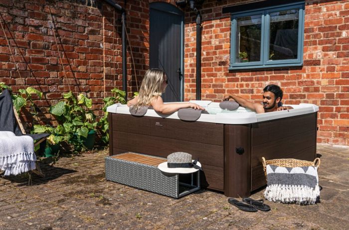 MSpa Tribeca 4 - 6 Person Portable Modular Hot Tub WiFi