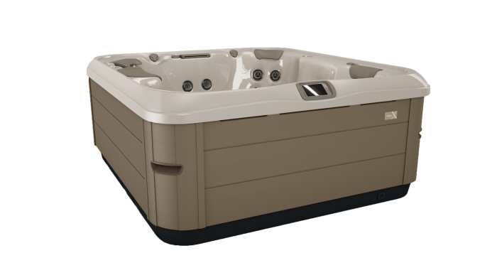 Bullfrog X Series Small Hot Tub - 1 Lounger, Captain’s Seats, 4kW Heater